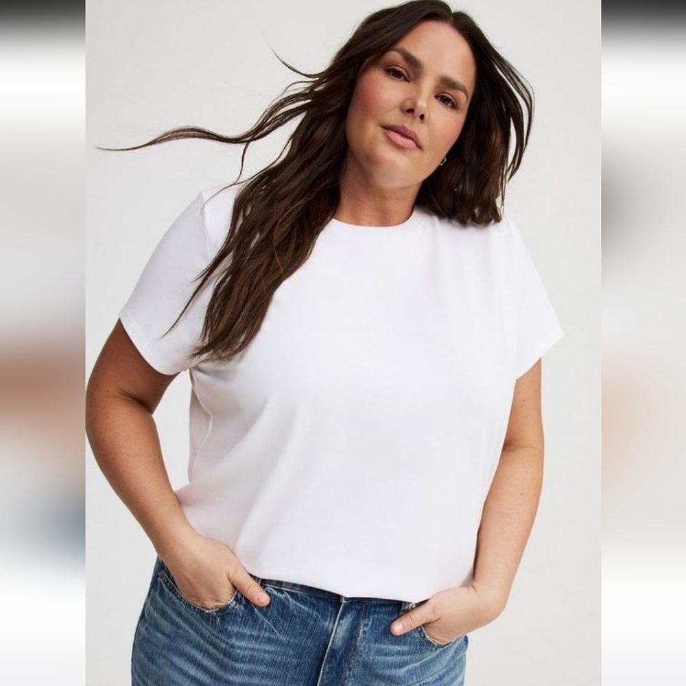NWT Torrid Crew Neck Easy Tee